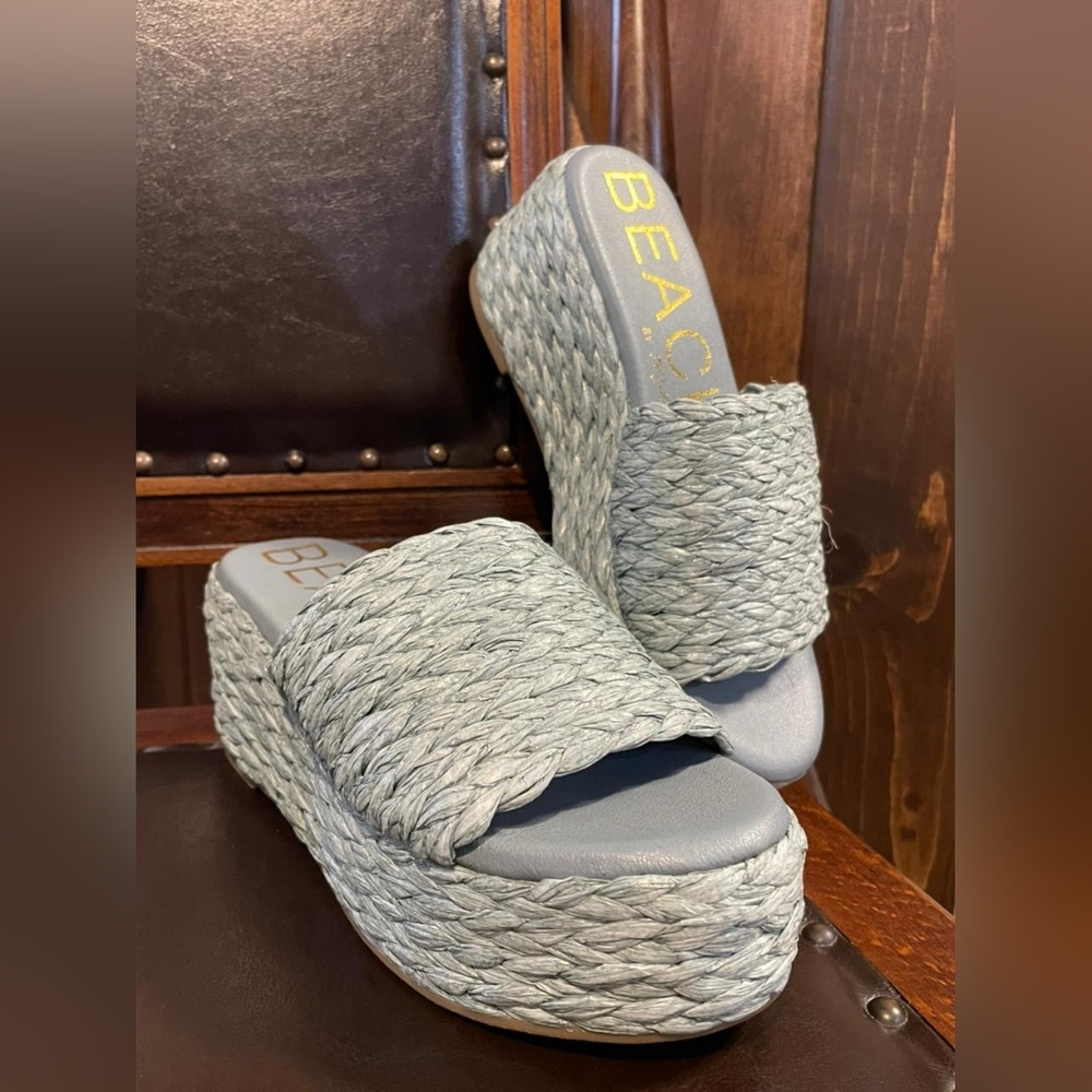 Beach by Matisse Blue/Grey Woven Women's Wedges